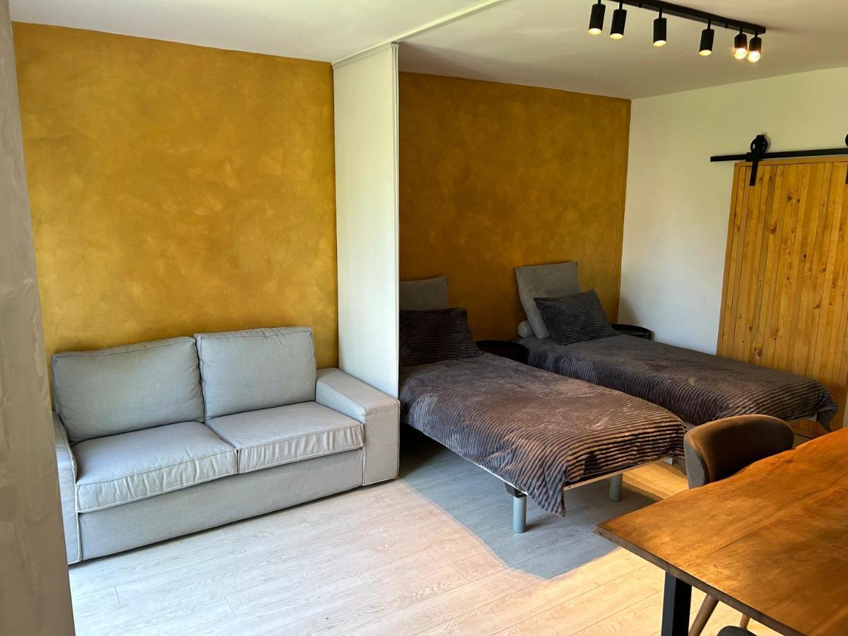 Apartment Gal Novo Mesto Eksteriør billede